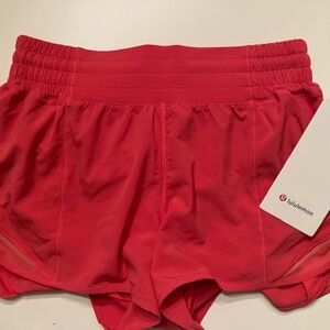 New Lululemon Size 6 Hotty Hot High Rise HR Lined Short 2.5" GLZP Glaze Pink